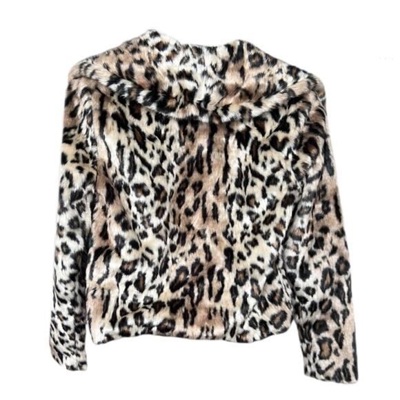 Chaser Faux Fur Animal Print Jacket
No closure - Picture 2 of 5
